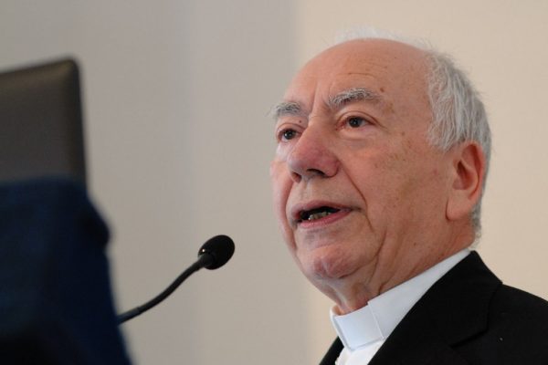 Lunedì 9 dicembre : conferenza del cardinale Coccopalmerio, Presidente del Pontificio Consiglio per i Testi Legislativi