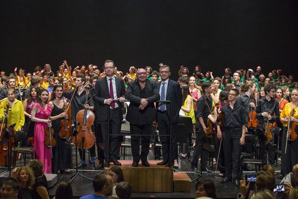 Teatro dell’Opera gremito e tanta emozione per il concerto dei 350 giovani musicisti