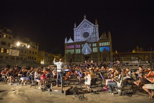Si terrà martedì 12 settembre il concerto ‘La Piazza Incantata’: 500 musicisti in Piazza Santa Croce