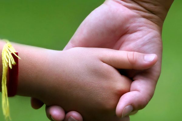 Un bando per potenziare e adeguare le strutture di accoglienza per donne e minori