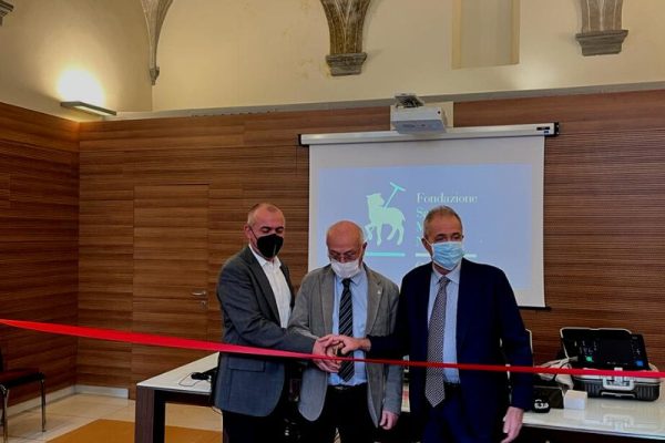 Nuovi ecografi e sonde per le cure domiciliari degli anziani grazie a Fondazione CR Firenze